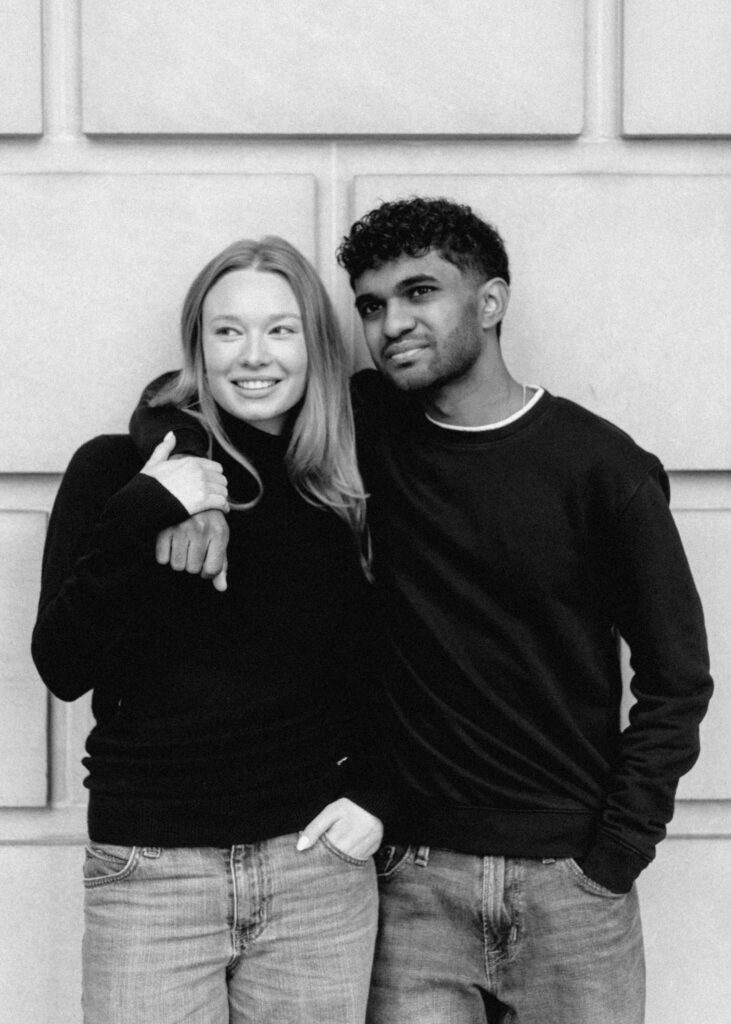 black and white engagement photos